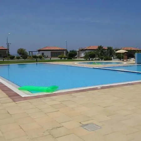 아파트 Cyprus Sea Yali